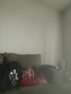 Snapshot of yourMasterisBored chatting on 16, 4, 2026 yourMasterisBored online show from 16, 4, 2026