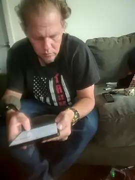 yourMasterisBored online show from 22, 5, 2026