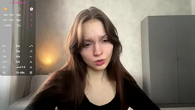 Snapshot of Rose_Nora chatting on 11, 4, 2026 Rose Nora online show from 11, 4, 2026