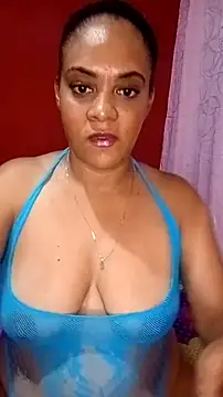 Snapshot of catalin6900 chatting on 14, 4, 2026 catalin6900 online show from 14, 4, 2026