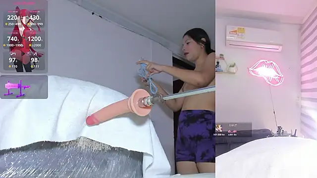 Snapshot of Bella_Donne_ chatting on 30, 3, 2026 Bella Donne online show from 30, 3, 2026