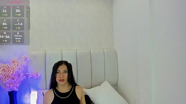 Snapshot of juli_carther chatting on 23, 4, 2026 juli carther online show from 23, 4, 2026