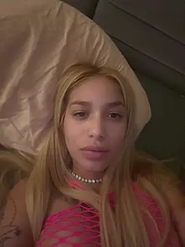 Brazilianblond online show from 13, 3, 2026