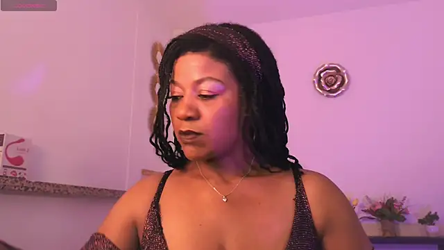 Snapshot of KeisySmith chatting on 4, 7, 2026 KeisySmith online show from 4, 7, 2026