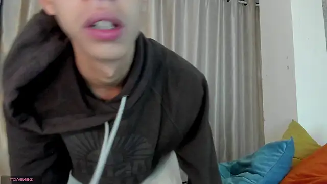 Snapshot of Ethan_qop chatting on 20, 4, 2026 Ethan qop online show from 20, 4, 2026