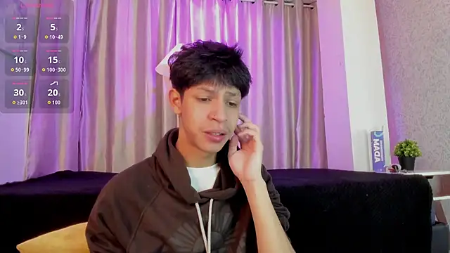 Snapshot of Ethan_qop chatting on 1, 5, 2026 Ethan qop online show from 1, 5, 2026