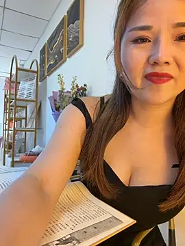 Snapshot of Xiaoxiao-y chatting on 10, 4, 2026 Xiaoxiao-y online show from 10, 4, 2026