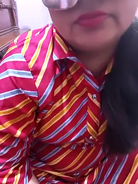 Snapshot of Gujju_bhabhi69 chatting on 11, 4, 2026 Gujju bhabhi69 online show from 11, 4, 2026