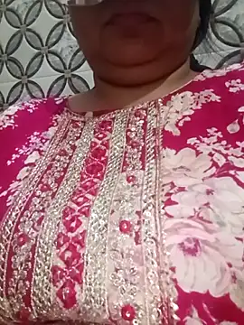 Snapshot of Gujju_bhabhi69 chatting on 14, 4, 2026 Gujju bhabhi69 online show from 14, 4, 2026