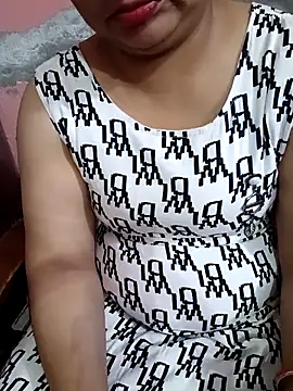 Snapshot of Gujju_bhabhi69 chatting on 18, 4, 2026 Gujju bhabhi69 online show from 18, 4, 2026