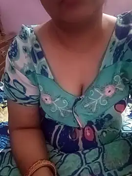 Snapshot of Gujju_bhabhi69 chatting on 23, 4, 2026 Gujju bhabhi69 online show from 23, 4, 2026