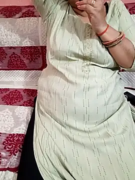 Snapshot of Gujju_bhabhi69 chatting on 26, 4, 2026 Gujju bhabhi69 online show from 26, 4, 2026