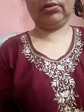 Snapshot of Gujju_bhabhi69 chatting on 28, 4, 2026 Gujju bhabhi69 online show from 28, 4, 2026
