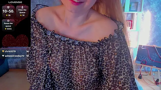 Snapshot of Shiny_Liss chatting on 11, 6, 2026 Shiny Liss online show from 11, 6, 2026