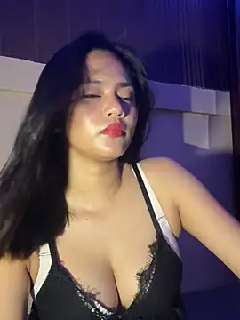 Snapshot of Kiee_19 chatting on 18, 4, 2026 Kiee 19 online show from 18, 4, 2026