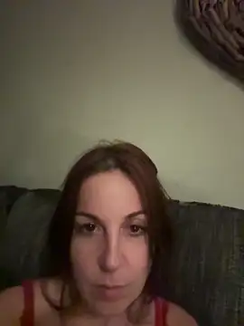 petitehotwife4u online show from 18, 5, 2026