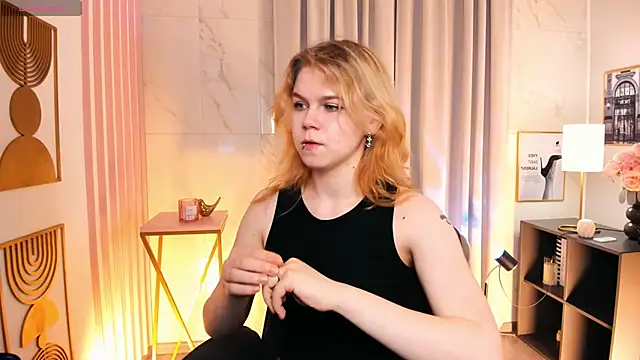 ElizabethVane online show from 18, 6, 2026