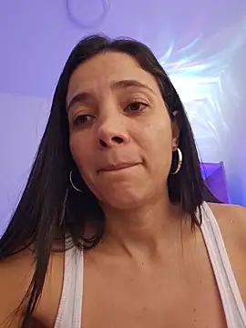 Snapshot of miaeyex chatting on 3, 6, 2026 miaeyex online show from 3, 6, 2026