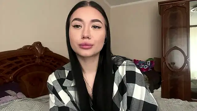 Snapshot of Sofi_Funny chatting on 7, 4, 2026 Sofi Funny online show from 7, 4, 2026