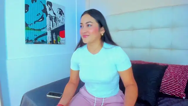 Snapshot of Tatiana24_ chatting on 11, 4, 2026 Tatiana24 online show from 11, 4, 2026