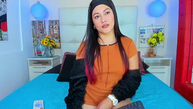 Snapshot of Tatiana24_ chatting on 16, 4, 2026 Tatiana24 online show from 16, 4, 2026