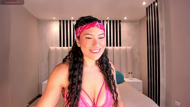 Snapshot of RebeccaWest chatting on 20, 3, 2026 RebeccaWest online show from 20, 3, 2026