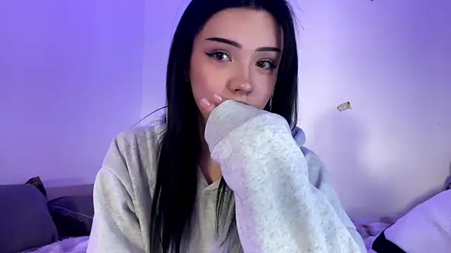 BeckyAurielle online show from 11, 4, 2026