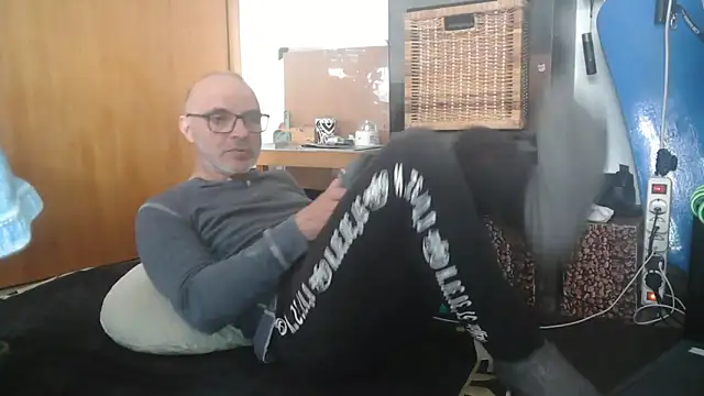 Snapshot of Thomate24 chatting on 25, 3, 2026 Thomate24 online show from 25, 3, 2026