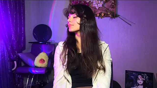 Snapshot of CareyDevan chatting on 7, 4, 2026 CareyDevan online show from 7, 4, 2026