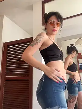 Snapshot of conejita000 chatting on 4, 4, 2026 conejita000 online show from 4, 4, 2026