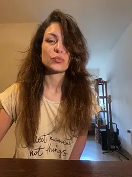 Snapshot of conejita000 chatting on 5, 4, 2026 conejita000 online show from 5, 4, 2026