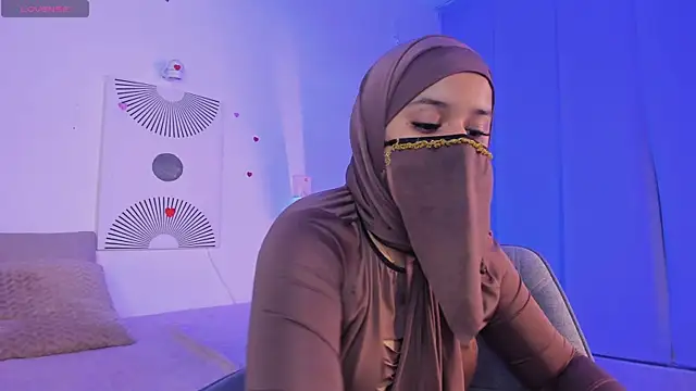 Aminaa Kaarim online show from 7, 7, 2026
