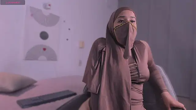 Aminaa Kaarim online show from 28, 7, 2026