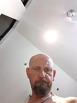 Snapshot of Donkenstein77 chatting on 15, 3, 2026 Donkenstein77 online show from 15, 3, 2026