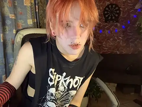 Snapshot of whiny_emo_boi chatting on 10, 4, 2026 whiny emo boi online show from 10, 4, 2026