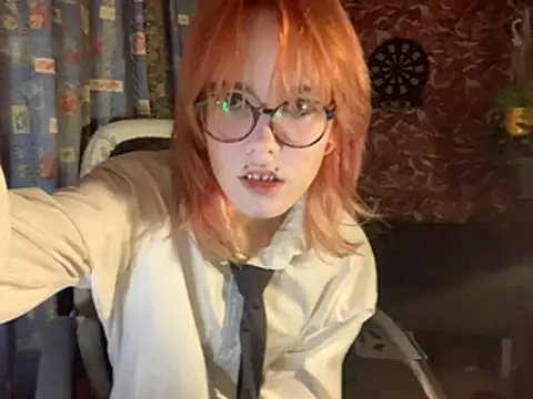 Snapshot of whiny_emo_boi chatting on 11, 4, 2026 whiny emo boi online show from 11, 4, 2026