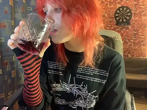 Snapshot of whiny_emo_boi chatting on 16, 4, 2026 whiny emo boi online show from 16, 4, 2026