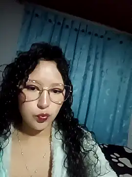 Snapshot of littlelion18 chatting on 15, 4, 2026 littlelion18 online show from 15, 4, 2026