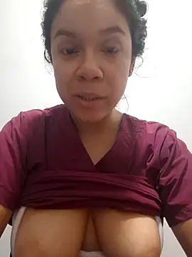 Snapshot of Aila_Phone chatting on 5, 4, 2026 Aila Phone online show from 5, 4, 2026