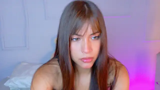 Snapshot of HelenaFoumier chatting on 18, 4, 2026 HelenaFoumier online show from 18, 4, 2026