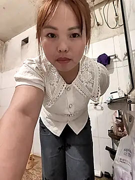 Snapshot of Mina_xYx chatting on 21, 3, 2026 Mina xYx online show from 21, 3, 2026
