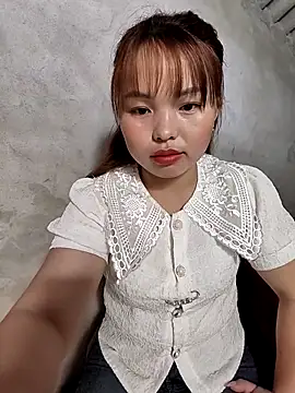 Snapshot of Mina_xYx chatting on 22, 3, 2026 Mina xYx online show from 22, 3, 2026