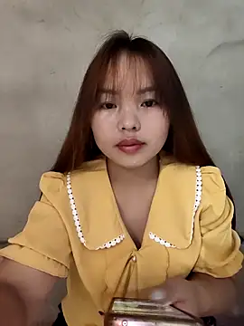 Snapshot of Mina_xYx chatting on 21, 4, 2026 Mina xYx online show from 21, 4, 2026