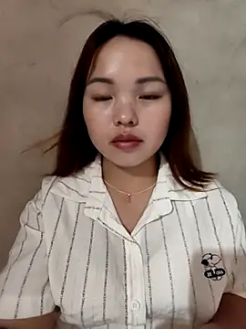 Snapshot of Mina_xYx chatting on 17, 6, 2026 Mina xYx online show from 17, 6, 2026