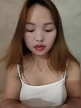 Snapshot of Mina_xYx chatting on 19, 6, 2026 Mina xYx online show from 19, 6, 2026