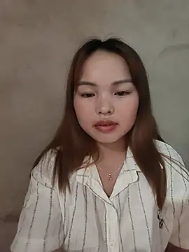 Snapshot of Mina_xYx chatting on 22, 6, 2026 Mina xYx online show from 22, 6, 2026
