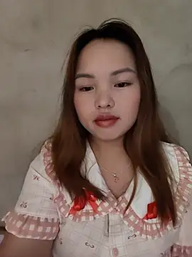 Snapshot of Mina_xYx chatting on 6, 7, 2026 Mina xYx online show from 6, 7, 2026