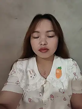 Snapshot of Mina_xYx chatting on 28, 7, 2026 Mina xYx online show from 28, 7, 2026