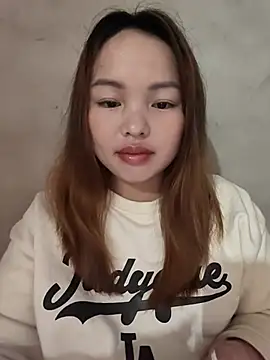 Snapshot of Mina_xYx chatting on 29, 7, 2026 Mina xYx online show from 29, 7, 2026