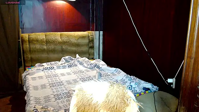 tyrasub online show from 12, 4, 2026